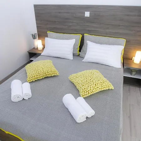 Privilege Pool Apartments Novalja Room photo