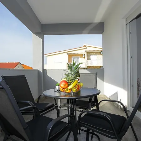 Privilege Pool Apartments Novalja Exterior photo