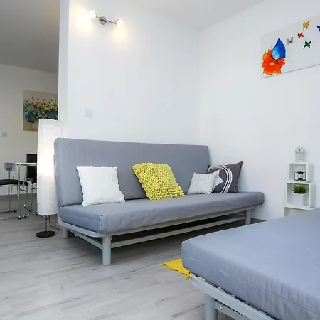 Privilege Pool Apartments Novalja Exterior photo