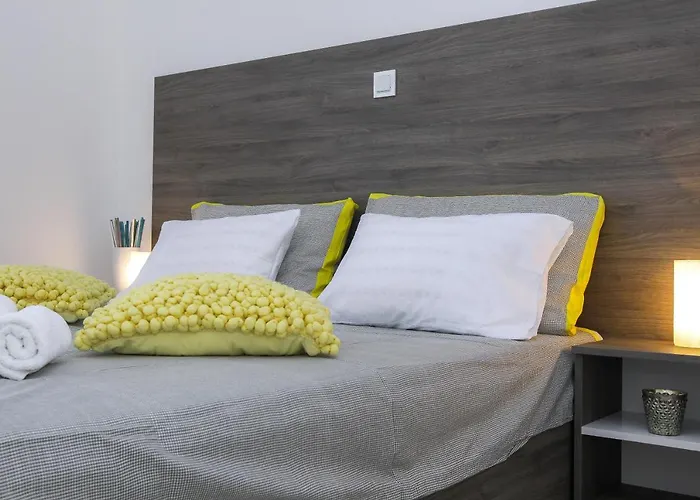 Privilege Pool Apartments
