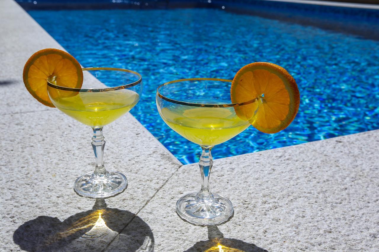 Apartment Privilege Pool *