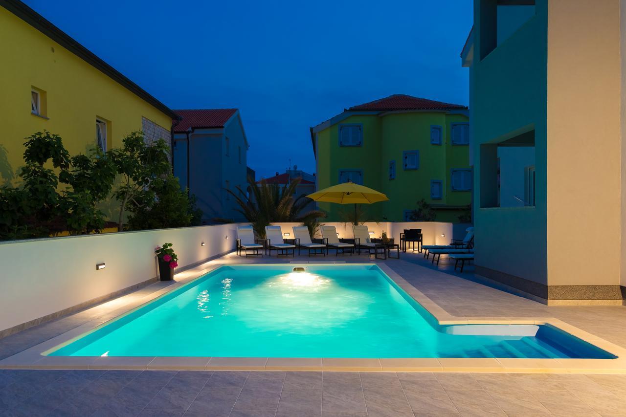 Apartment Privilege Pool